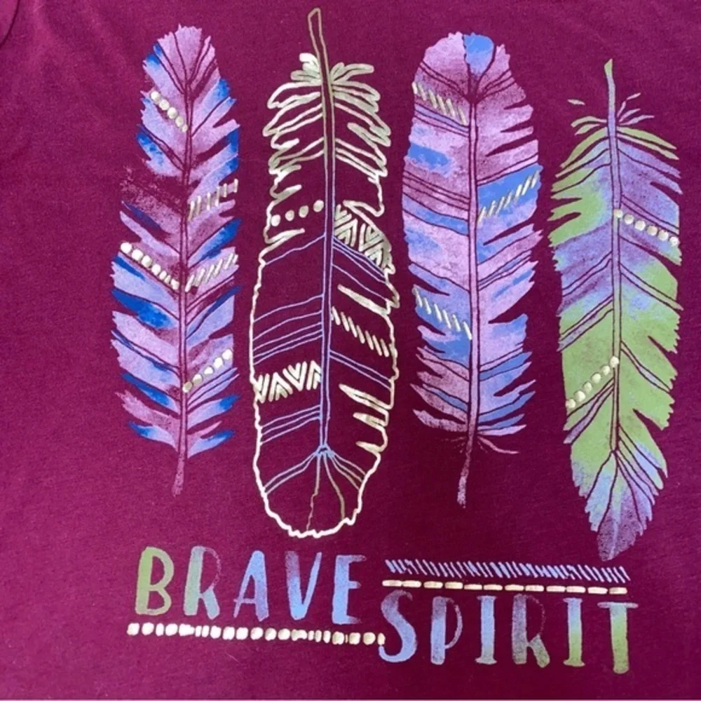 Arizona t shirt brave‎ spirit maroon gold feathers